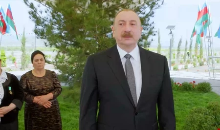 Президент Ильхам Алиев растрогался во время встречи с жителями села Кенгерли Агдамского района
