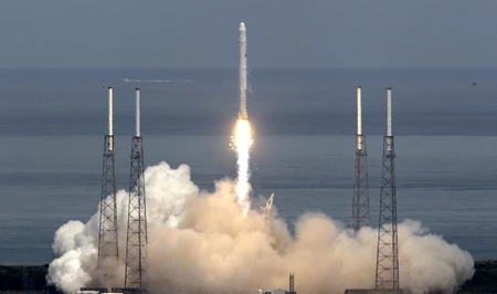 SpaceX отправила на орбиту десятитысячный спутник Starlink