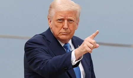 Трамп заявил о намерении сохранить власть после ухода из Белого дома