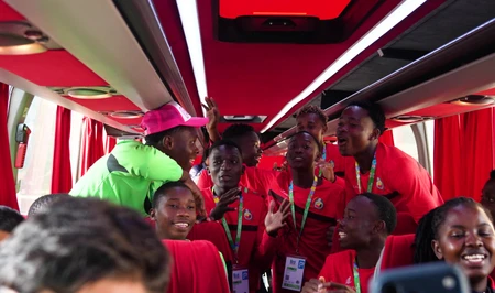 Дружба, танцы и футбол: как Баку встречает участников FIFA U-15
