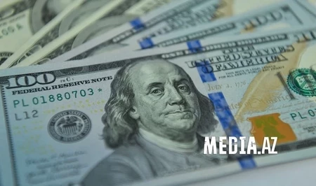 Валютные резервы Азербайджана за год выросли на 7%