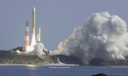 Япония провела запуск ракеты со спутником своей версии GPS