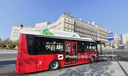 Вугар Орудж предложил внедрить абонементные карты в транспорте Баку