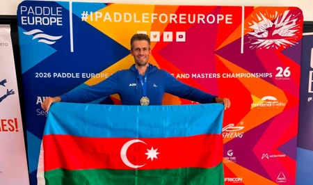 Азербайджанский гребец Богдан Курудз стал чемпионом Европы по гребле на каноэ