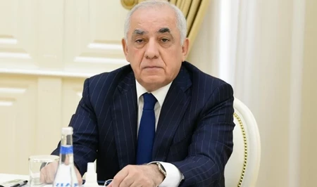 Али Асадов пригласил мировых инвесторов на Второй международный форум в Азербайджане
