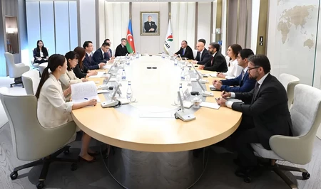 SOCAR и Экспортно-импортный банк Китая обсудили сотрудничество в энергетической сфере