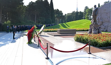 Коллектив SOCAR почтил память Гейдара Алиева и шехидов