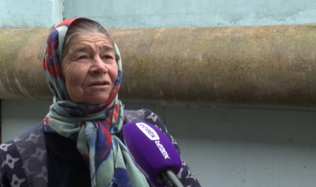 Жительница Джалилабада утверждает, что передала риелтору 20 тысяч манатов и осталась без жилья