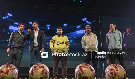В Азербайджане был выставлен на продажу мяч с автографами от звезд «Интер Майами»