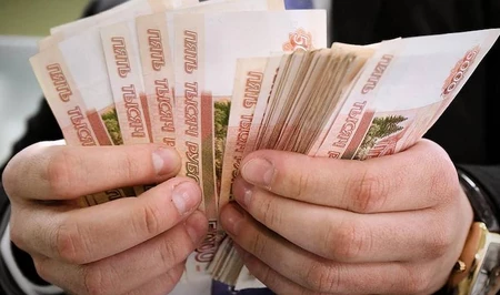 Вывоз наличных рублей из России в Азербайджан ограничили: что изменилось?