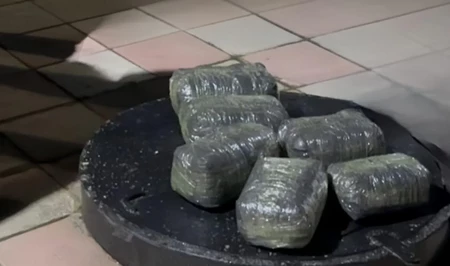 В Сураханском районе задержали мужчину с 14 кг наркотиков