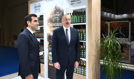 Президент ознакомился с выставками InterFood Azerbaijan и Caspian Agro