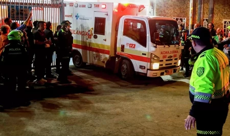 Школьный автобус рухнул в ущелье в Колумбии: 16 погибших, 20 раненых