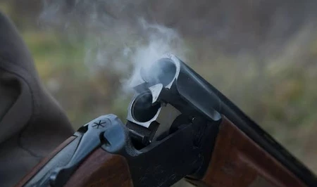В Геранбойском районе мужчина убил односельчанина из охотничьего ружья