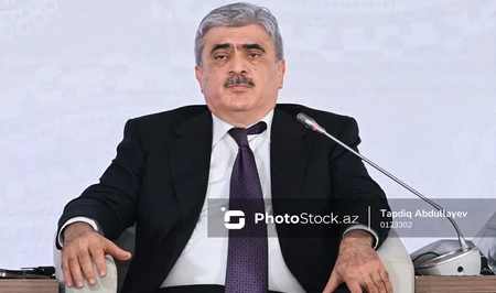 Шарифов: Межправительственная комиссия играет важную роль в развитии отношений Баку и Эр-Рияда